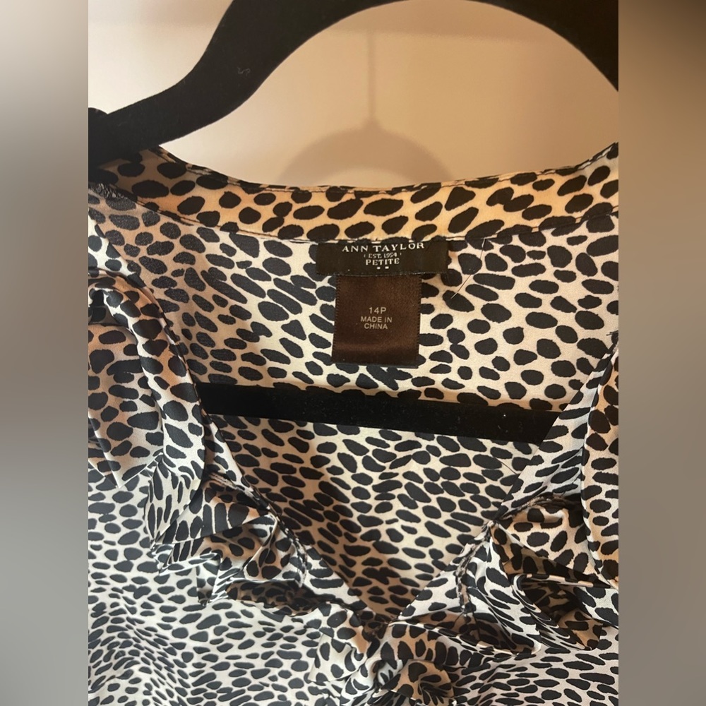 Ann Taylor Cheetah print size 14 Petite camisole